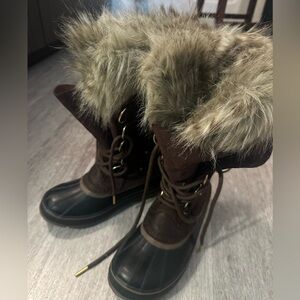 Sorel Dark Brown Fur-Trimmed Winter Boots